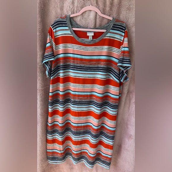Ava & Viv Vibrant Striped Short Sleeve Tee - Picture 1 of 5